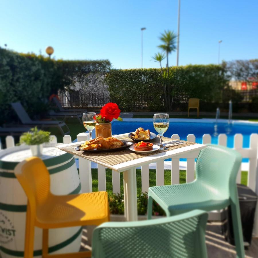 Hotel Ibis Jerez De La Frontera Cadiz Zewnętrze zdjęcie